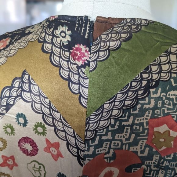 Silk Kew batik print dress 8 - Picture 6 of 13